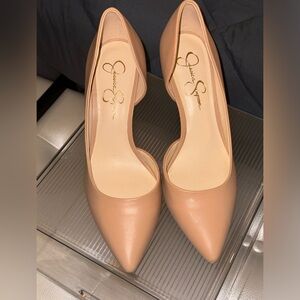 Jessica Simpson Pumps